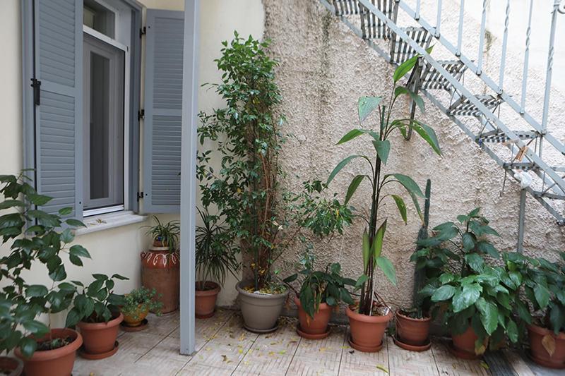 Όμορφο Διαμέρισμα Σε Διατηρητέο Κτίσμα Στην Αθήνα Экстерьер фото